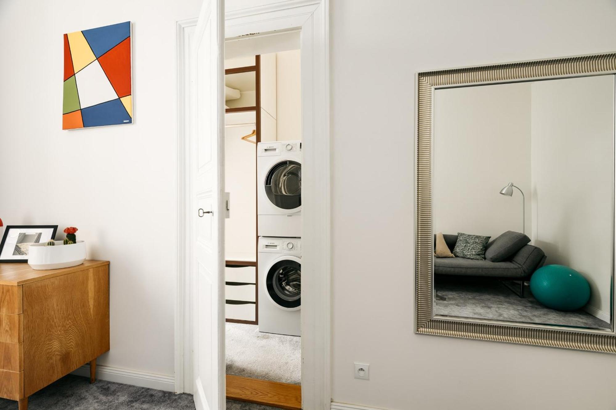 Comfortable And Cosy Apt A Few Steps From Dancing House And Naplavka Dance Prague Exterior photo