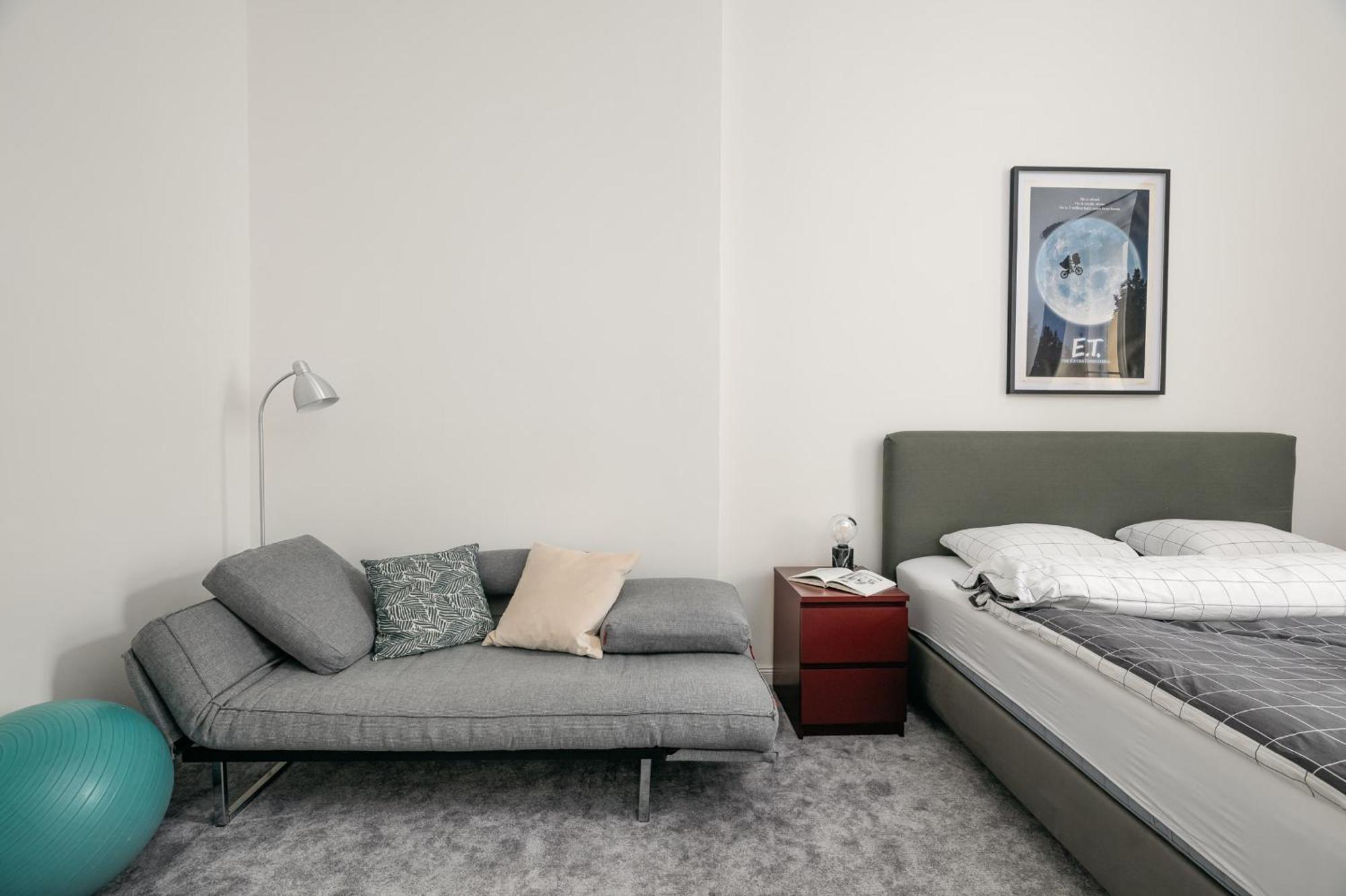 Comfortable And Cosy Apt A Few Steps From Dancing House And Naplavka Dance Prague Exterior photo