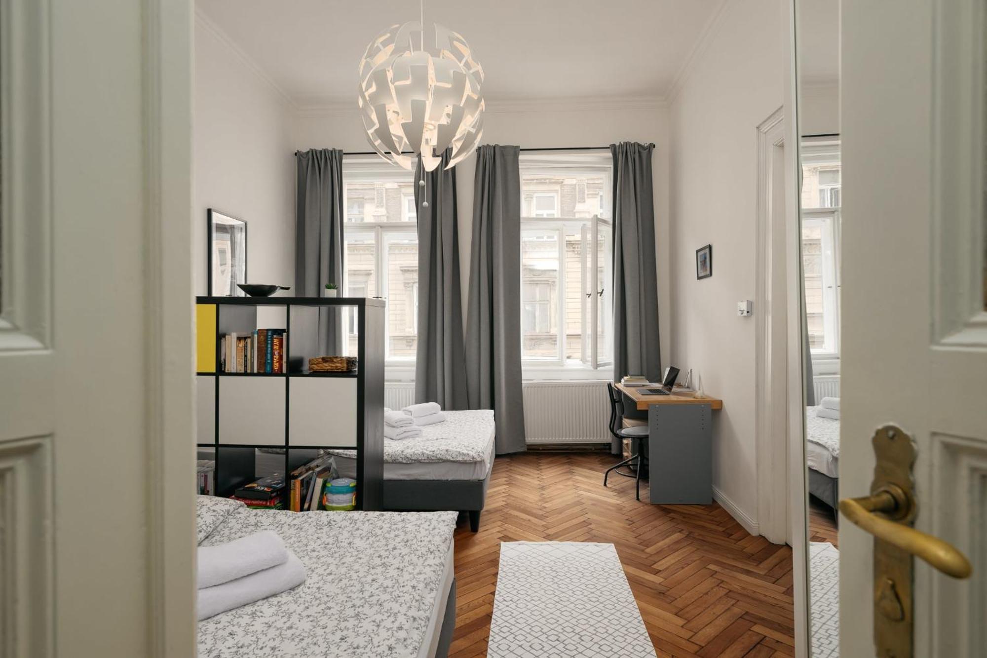 Comfortable And Cosy Apt A Few Steps From Dancing House And Naplavka Dance Prague Exterior photo